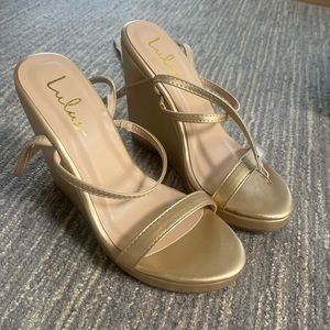 Lulus gold heels